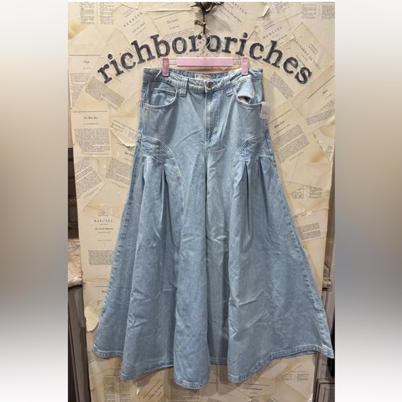 Free People Pandora Wide Leg Jeans We The Free Pleated Front Pocket LightIndigo - Picture 5 of 16